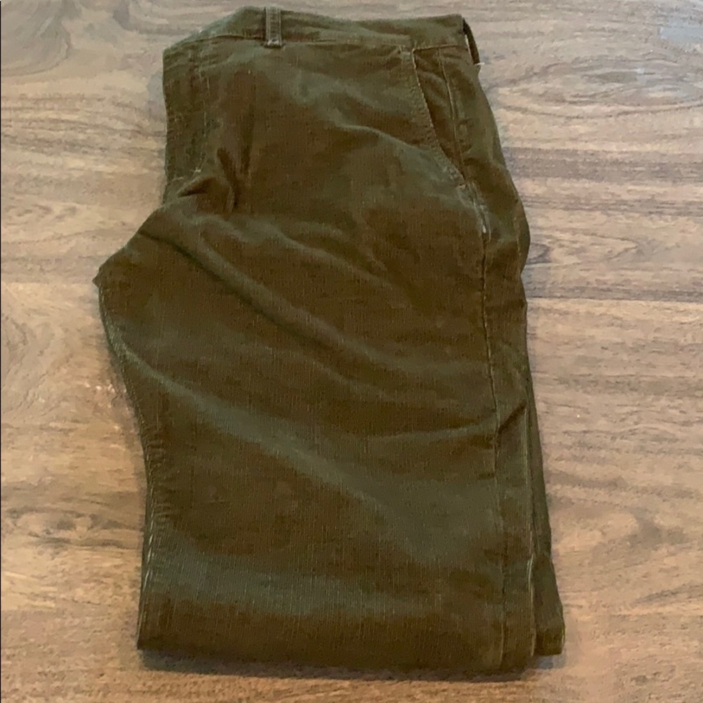 Green cords, size 36
